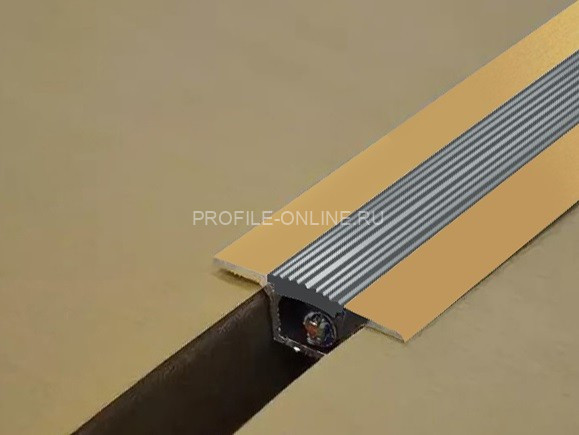 Алюминиевый порог одноуровневый 37 мм противоскользящий с кабель-каналом ПК-1 Золото КЕ (серая вставка) 2,7 м (упаковка 10 штук)