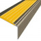 Алюминиевый угловой противоскользящий порог с резиновой вставкой 20х38 мм АУ-38-Анод шампань-желтый 2,7 м