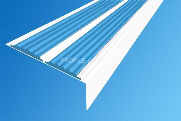 Алюминиевый противоскользящий угловой порог 70х22 мм с резиновыми вставками АУ-70-Краш белый глянец-голубой 3 м