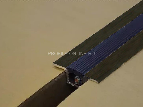 Алюминиевый порог одноуровневый 37 мм противоскользящий с кабель-каналом ПК-1 КД Венге (черная вставка) 2,7 м (упаковка 10 штук)