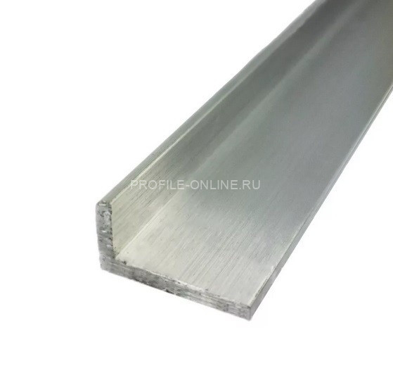 Уголок алюминиевый 20х40х0,9 мм разнополочный 3 м
