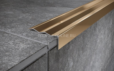 Угловой нержавеющий порог стальной 40х8 мм FCA 8 GP золото полированное 270 см