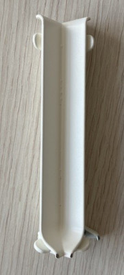 Внутренний уголок для напольного плинтуса ПЛ-40 белый муар