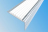 Алюминиевый угловой противоскользящий порог с резиновой вставкой 26х50 мм АУ-50 (Премиум) белый 3 м