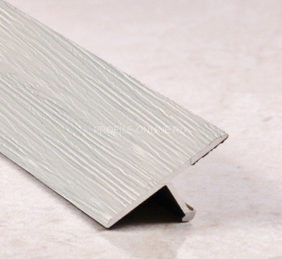 Т-профиль алюминиевый ламинированный 26 мм ПТ-26 200 Сосна белая 2,7 м