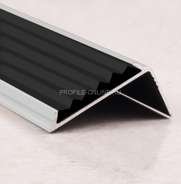 Угловой порог алюминиевый противоскользящий с резиной 38х23 мм ПО-38х23 без покрытия-черный 2,7 м