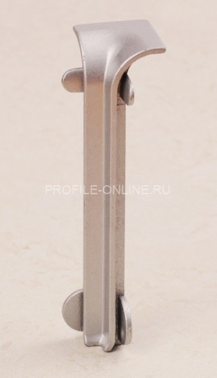 Внутренний уголок для напольного плинтуса ПЛ-70 серебро матовое