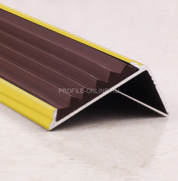 Угловой порог алюминиевый противоскользящий с резиной 38х23 мм ПО-38х23 золото матовое-коричневый 2,7 м