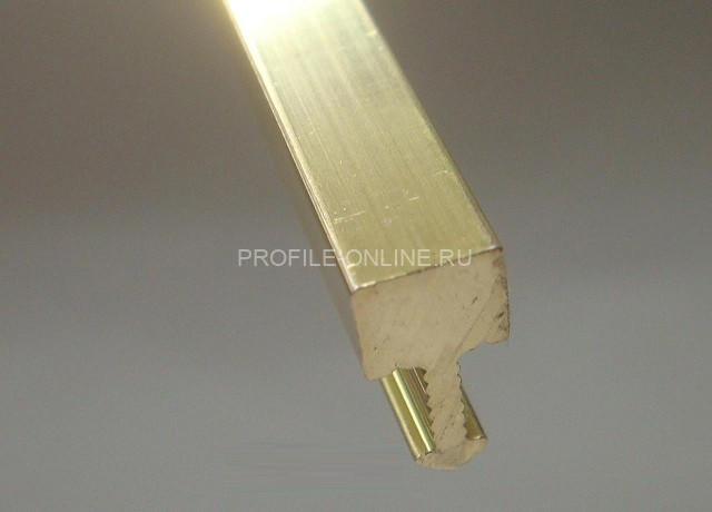 Латунная Т-вставка (FUG5) Cezar PVL82 LN латунь натуральная 2,5м
