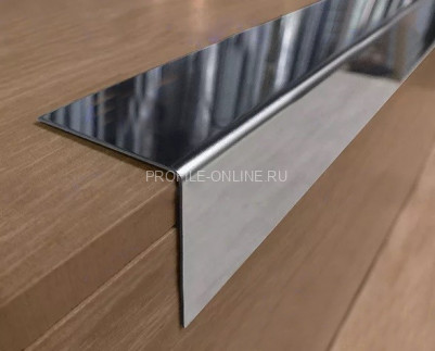 Нержавеющий уголок стальной равнополочный ПБ 50х50 (прямой AISI 430) полированный 2,7 м