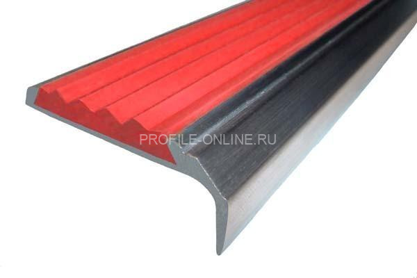 Алюминиевый угловой противоскользящий порог с резиновой вставкой 42х23 мм АУ-42/23 без покрытия красный 2,7 м