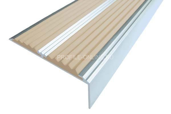 Алюминиевый противоскользящий угловой порог 70х22 мм с резиновыми вставками АУ-70 бежевый 2,7 м