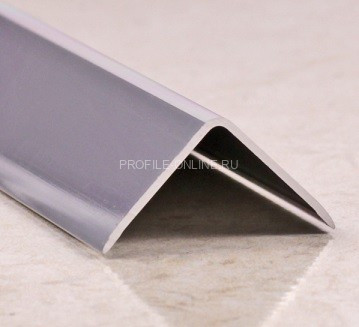 Алюминиевый уголок 10х10 мм PV60-01 полированный 2,7 м