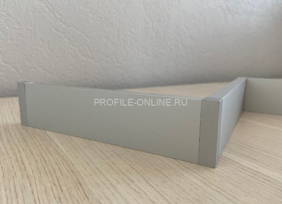 Плинтус напольный алюминиевый 40 мм ПТ-41 сырой 3 м