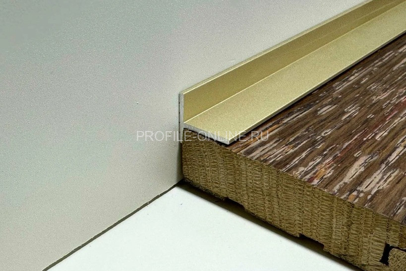 Микроплинтус скрытого монтажа из алюминия 17.8х19.8 мм Евротрим 7628.00 золото 200 см