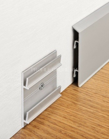 Клипса монтажная для плинтуса ПТ-70