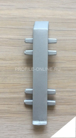 Стык для напольного плинтуса ПТ-70 металл белый