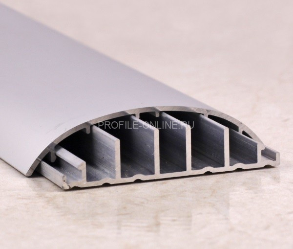 Алюминиевый порог одноуровневый с кабель-каналом 60 мм ПО-62 серебро матовое 2,7 м