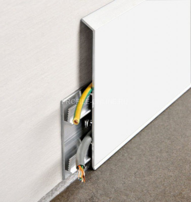 Алюминиевый плинтус напольный с кабель-каналом 70 мм ПТ-70 белый 3 м