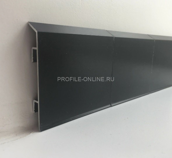 Алюминиевый плинтус напольный с кабель-каналом 70 мм ПТ-70 черный 3 м