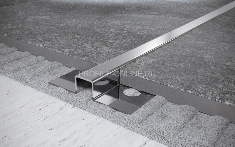 Нержавеющий П-профиль стальной закладной 10х15 мм FUM 10х15 P полированная сталь 270 см