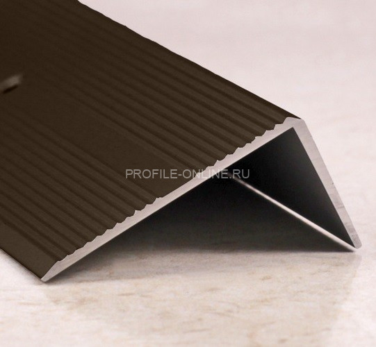 Алюминиевый порог угловой с рифлением 40х20 мм ПО-40х20 бронза глянец 2,7 м