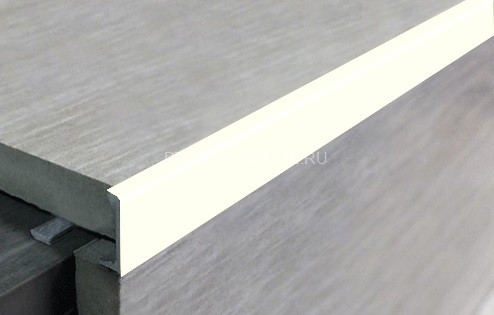 L-профиль алюминиевый 12 мм ПО-Г12 слоновая кость 2,7 м
