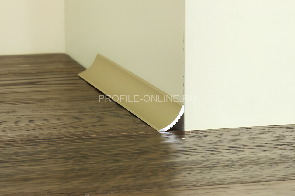 Миниплинтус напольный из алюминия 15х15 мм Евротрим EWA 7956.00 золото 300 см