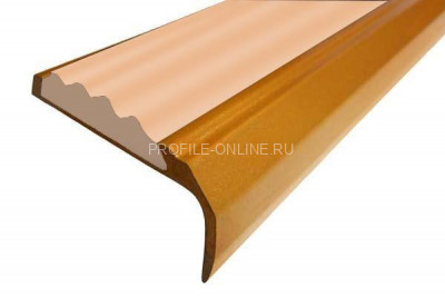 Алюминиевый угловой противоскользящий порог с резиновой вставкой 42х23 мм АУ-42/23-Антик золото-бежевый 2,7 м