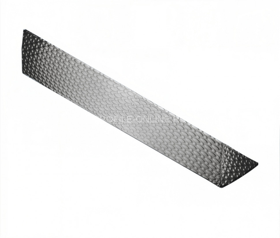 Уголок из нержавеющей стали 20х20 мм NEEXY PVS100-10 EM тисненый 2.7 м