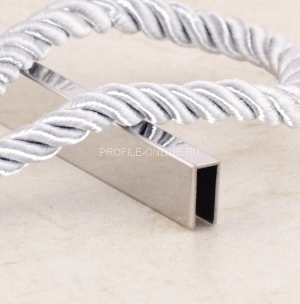 П-профиль из нержавеющей стали SUP081 серебро глянец 2,7 м