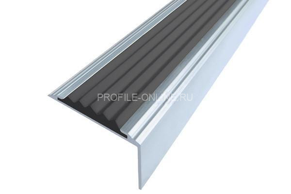 Алюминиевый угловой противоскользящий порог с резиновой вставкой 20х38 мм АУ-38 без покрытия черный 2,7 м