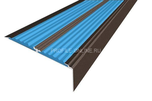 Алюминиевый противоскользящий угловой порог 70х22 мм с резиновыми вставками АУ-70-Анод коньяк-голубой 3 м