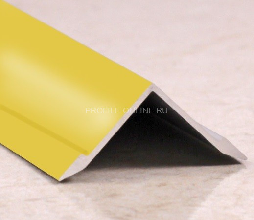 Алюминиевый уголок внутренний 21х21 мм ПВ21х21 золото люкс 2,7 м