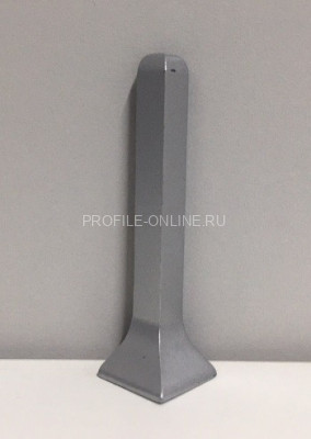 Наружный уголок для напольного плинтуса ПТ-60 ПВХ серебро