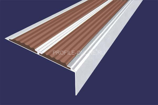 Алюминиевый противоскользящий угловой порог 70х22 мм с резиновыми вставками АУ-70-Анод серебро-коричневый 3 м
